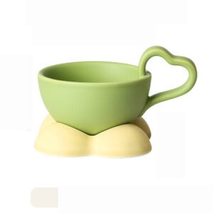 Heart handle ceramic mug with coaster Pastel Green